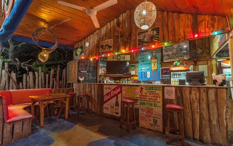 Jack Sprat Restaurant : Treasure Beach Jamaica