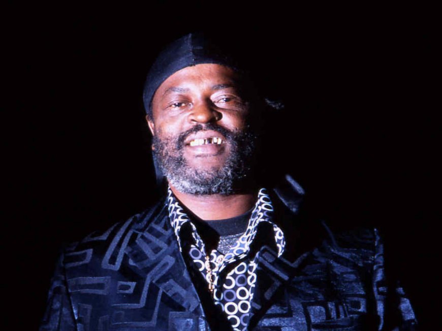 From Sound System Selector To Dancehall Pioneer : The Story of Sugar Minott